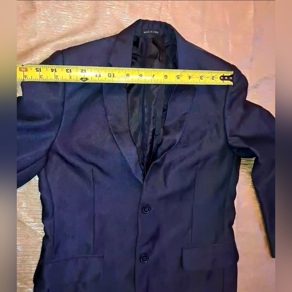 BOYS Sport Coat with Notched Lapels and Classic Fit - Picture 4 of 7